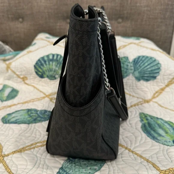 Michael Kors Jet Set large black and silver handbag